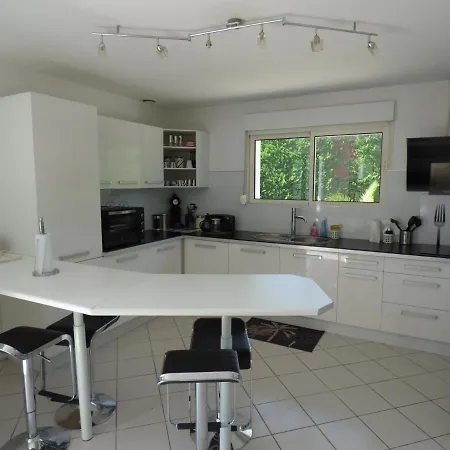 Villa Baine 8p